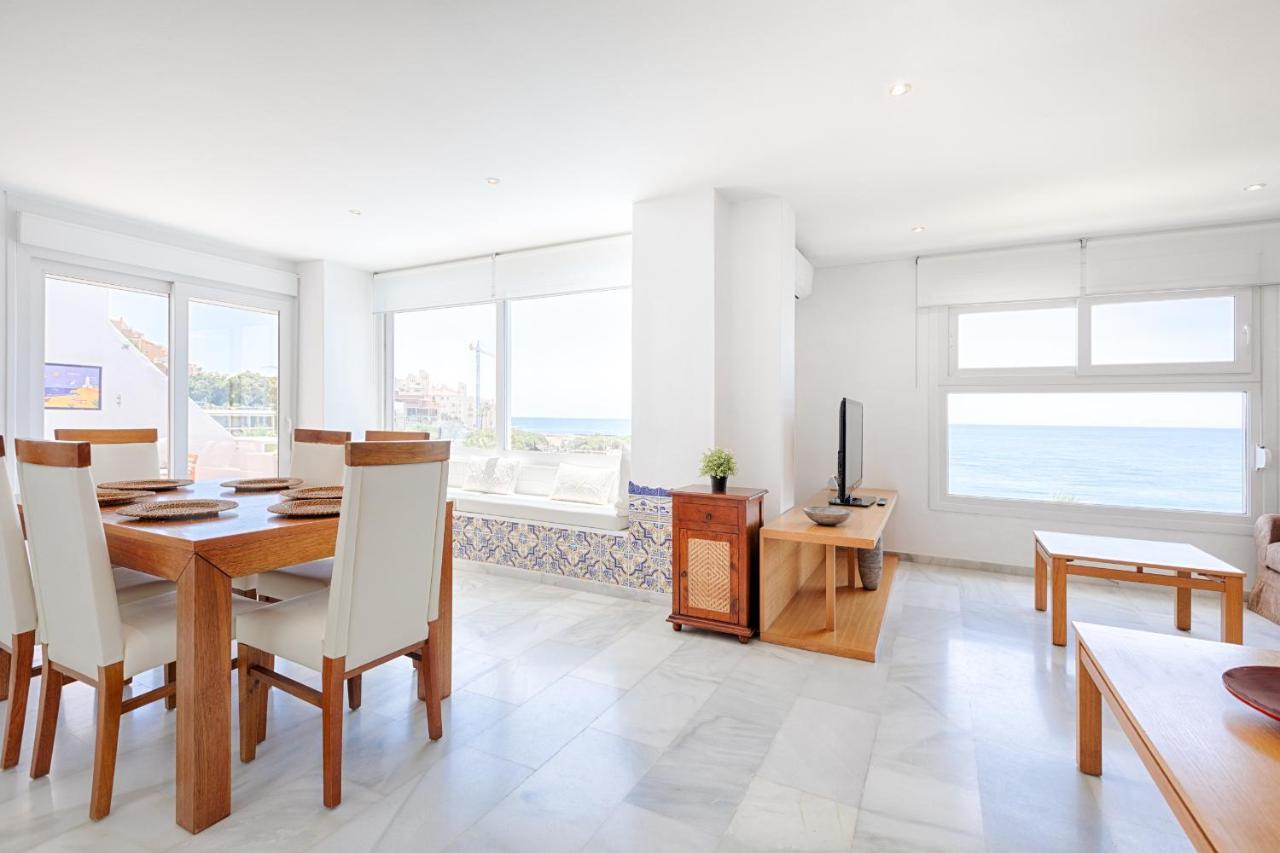 Front Sea View Apartment إِستيبونا المظهر الخارجي الصورة